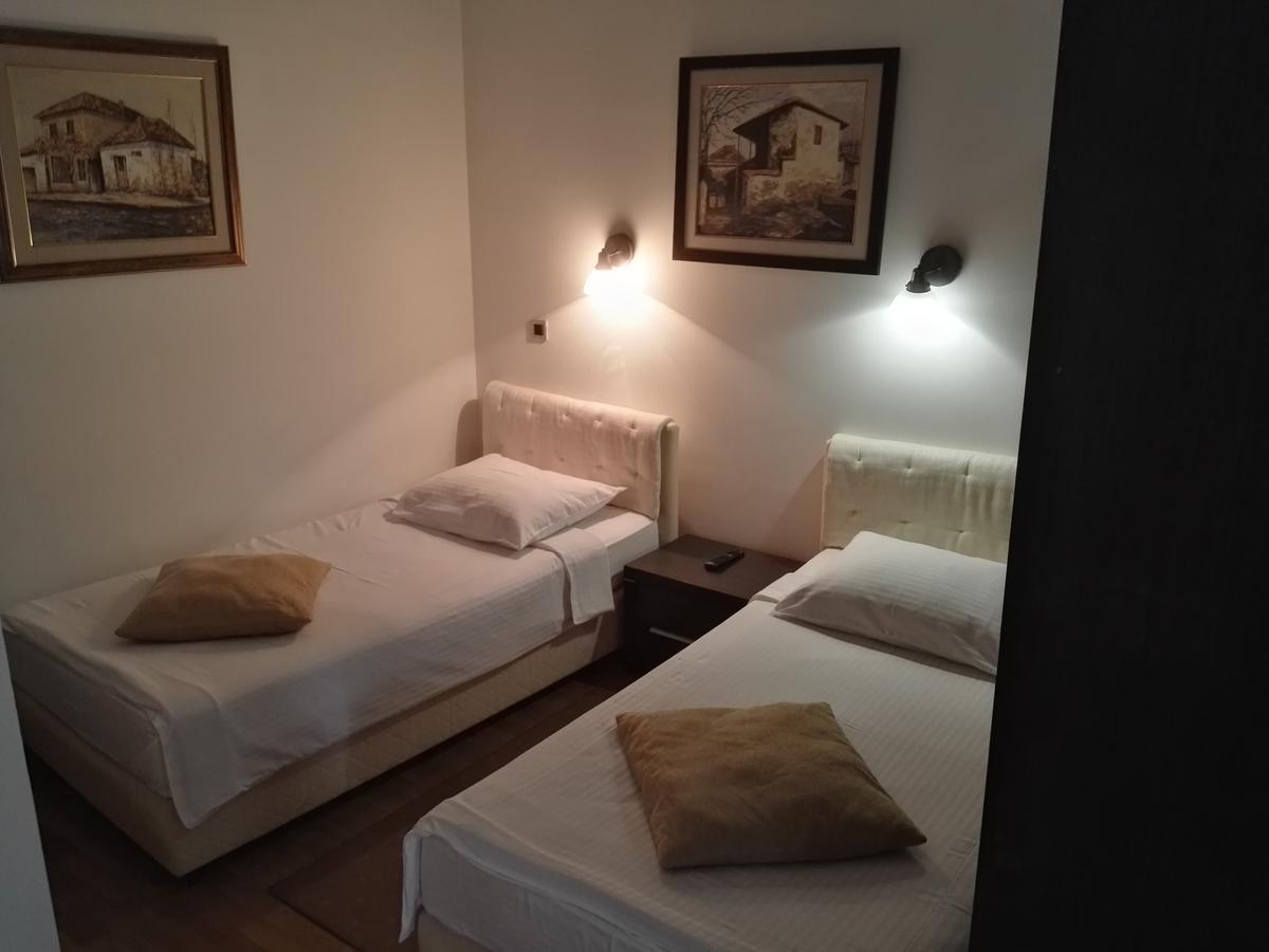 Guest House Amico Vranje Exterior foto